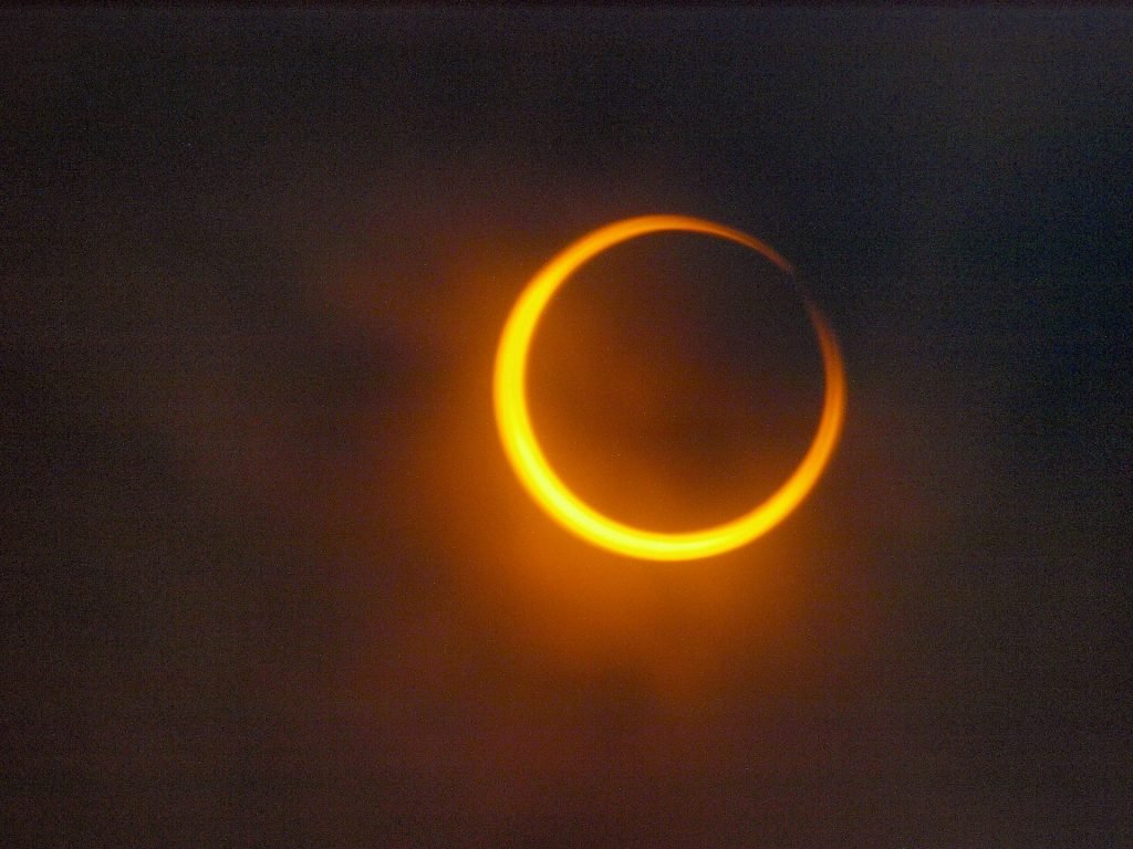 Annular Eclipse - Image by kaly from Pixabay